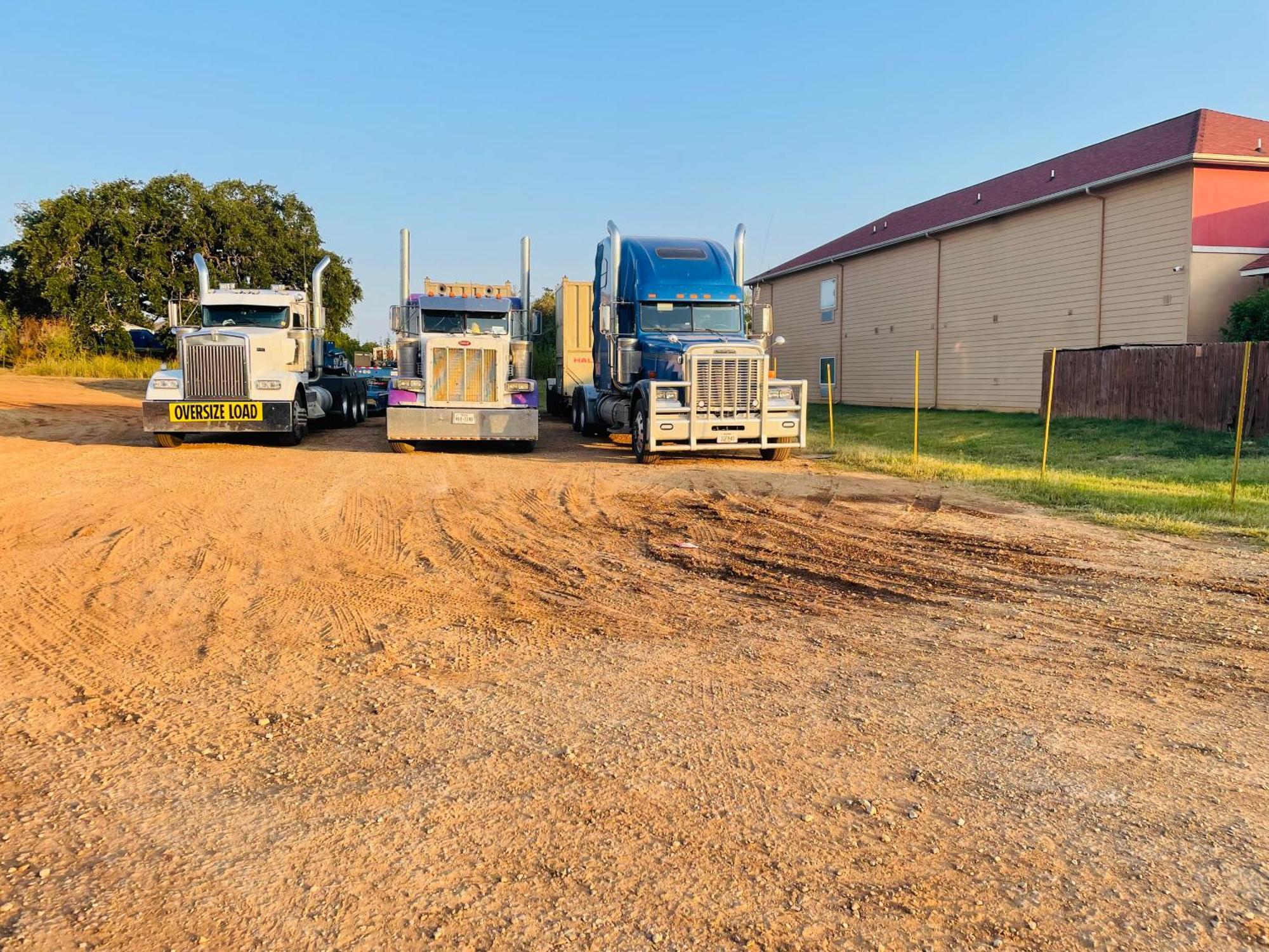 Executive Inn & Suites Floresville エクステリア 写真