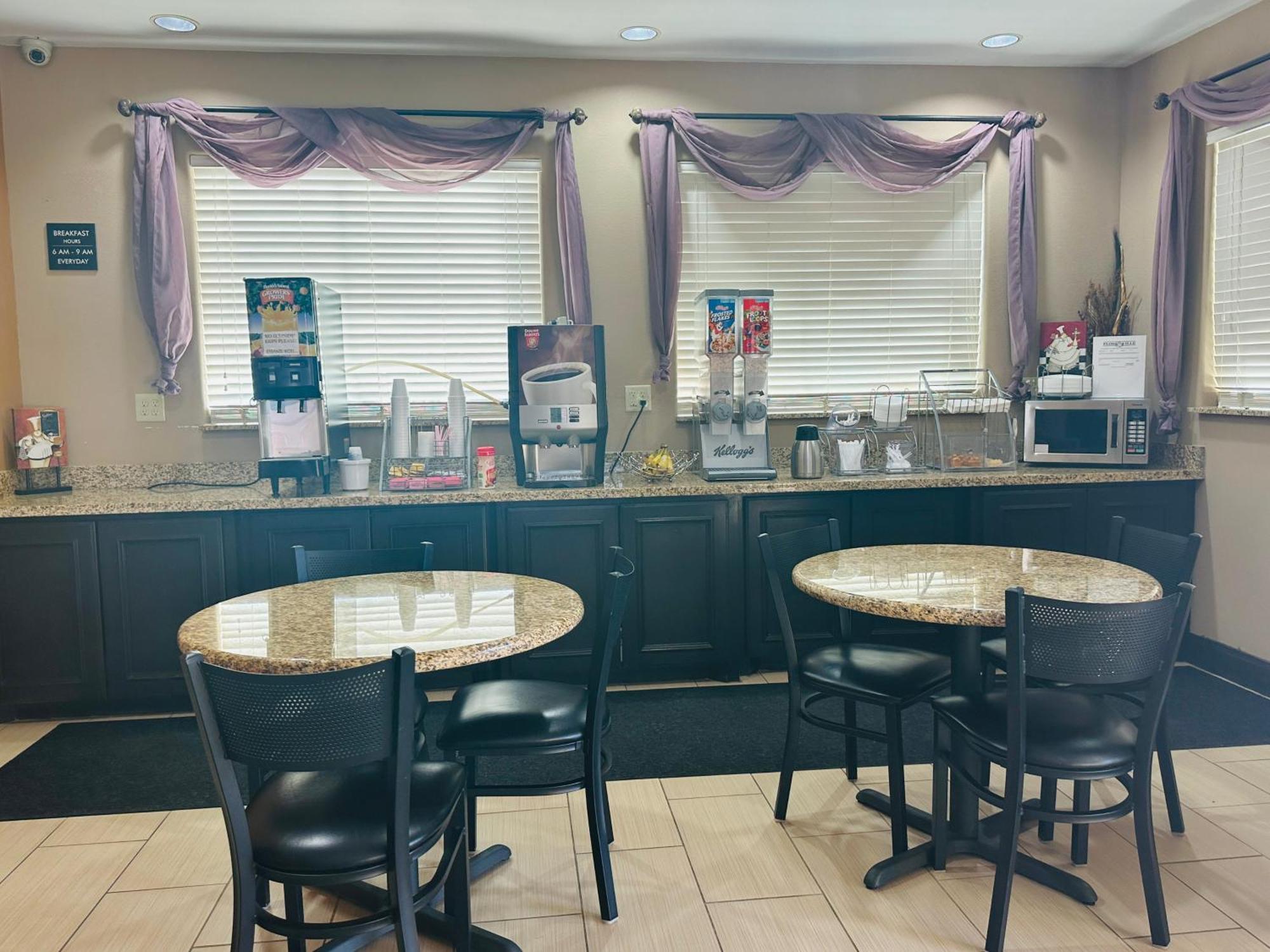 Executive Inn & Suites Floresville エクステリア 写真