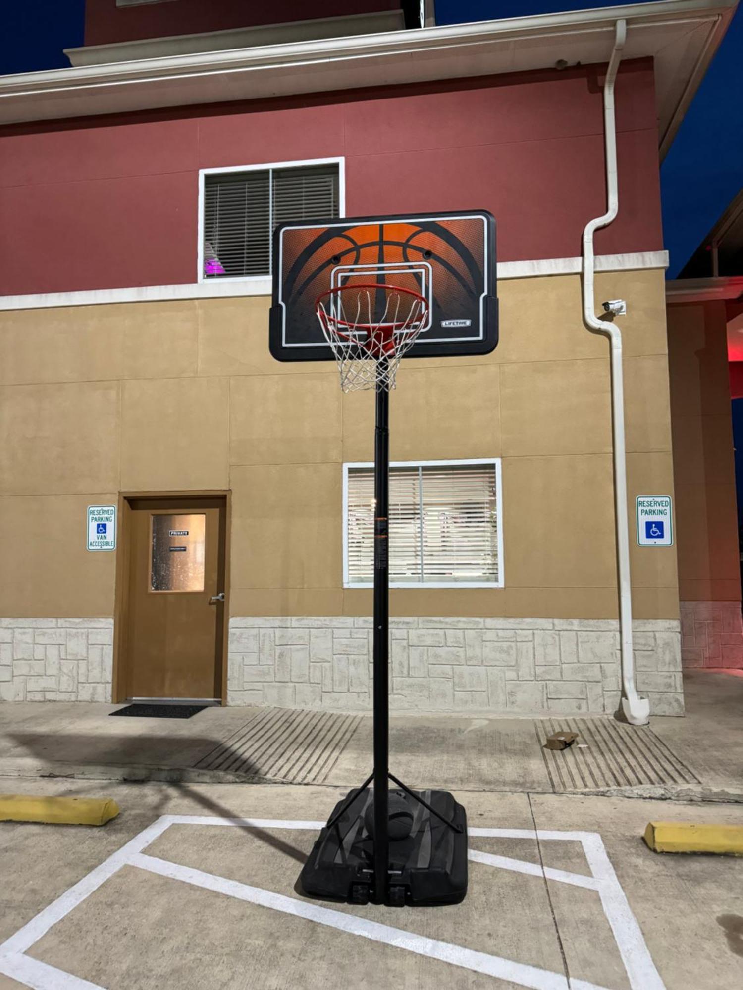 Executive Inn & Suites Floresville エクステリア 写真