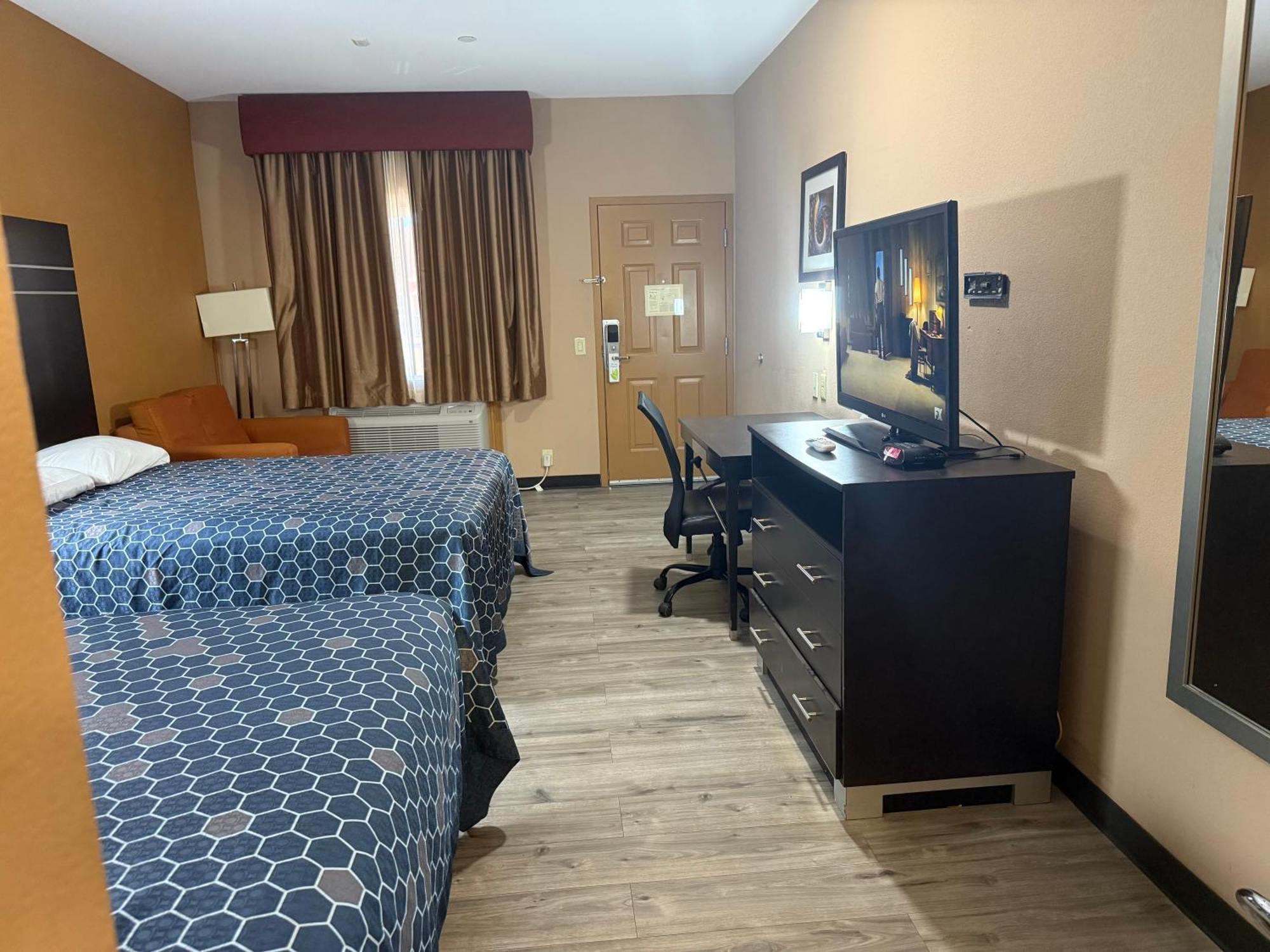 Executive Inn & Suites Floresville エクステリア 写真